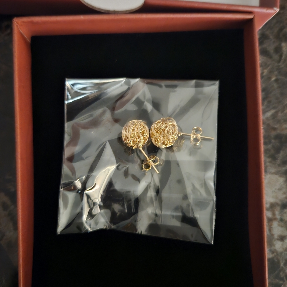 Sold 18k Gold Plated Not Earrings